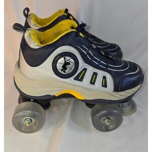 Chicago Quad Runners Cruiser Sneaker Roller Skates Size 3 Navy Grey Yellow CSJ21